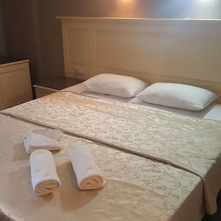 Ata Kumburgaz Hotel 4*